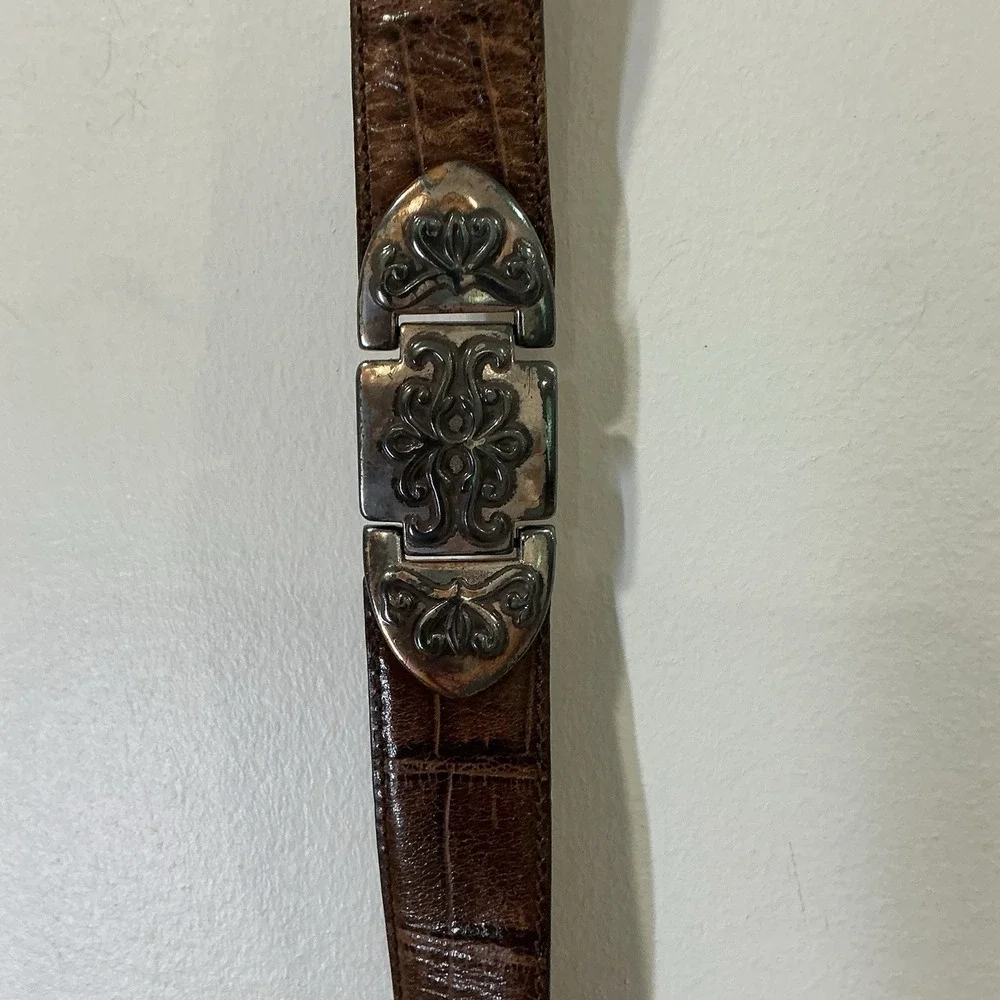 Vintage Fossil Women's Belt Size M Leather Silver Tone Conchos‎ Floral Western